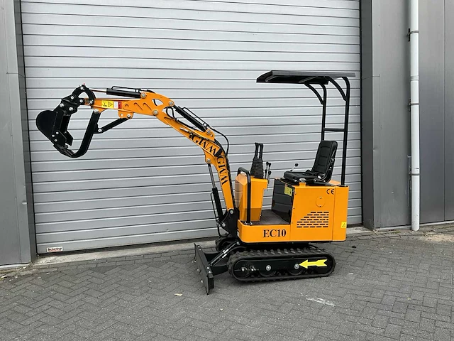 - ht10 - mini-excavator - 2024 - afbeelding 14 van  18
