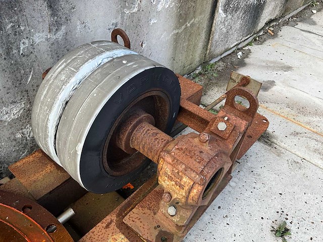 - lasmanipulator - diverse lasmachines - afbeelding 6 van  24