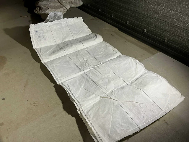- partij vulschorten 100x100x200 - afbeelding 2 van  4