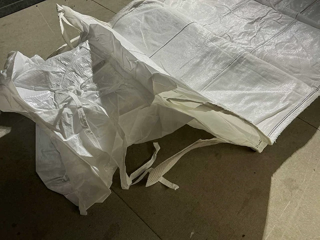 - partij vulschorten 100x100x200 - afbeelding 3 van  4