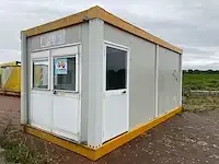 - sanitairunit 6x3 meter