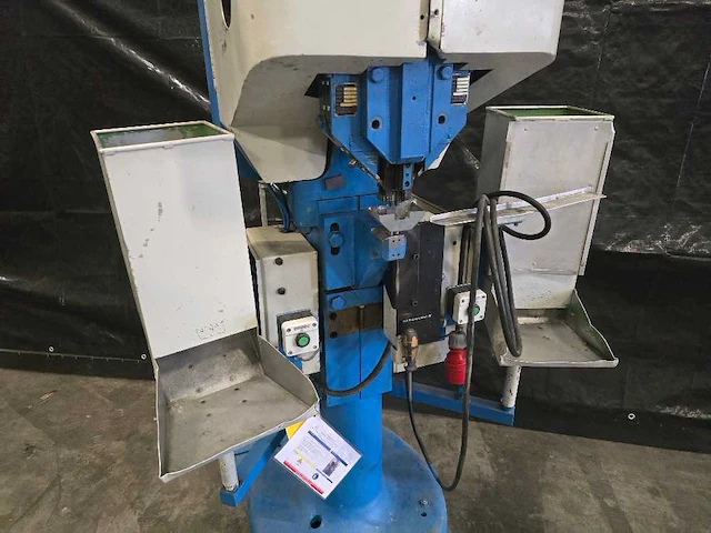 - sk 46057r/h - overige plaatbewerkingsmachines - afbeelding 2 van  8