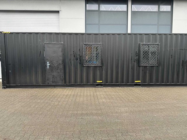 03-2024 - containerwoning met badkamer 40 ft hq / 12 m - afbeelding 1 van  11