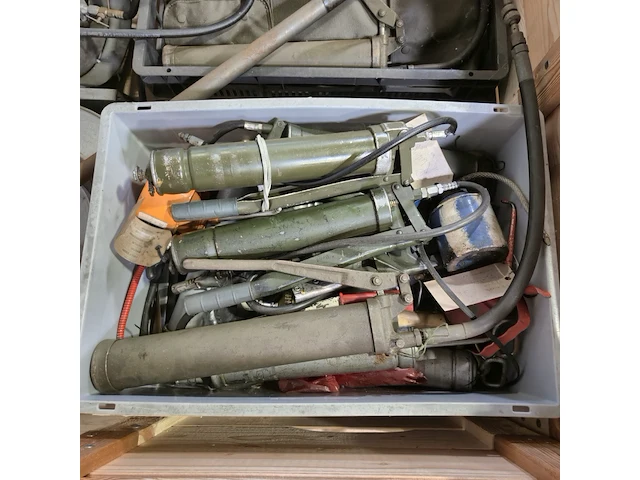 1 assortiment gereedschap - afbeelding 3 van  9