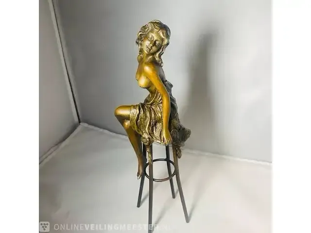 1 bronze figurine naakte vrouw op stoel pierre collinet - afbeelding 4 van  6