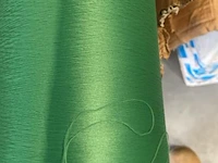 1 doos groene garen grote klossen circa 10 stuks - afbeelding 2 van  3