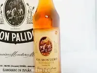 1 doos ron montero gran reserva rum - afbeelding 2 van  2