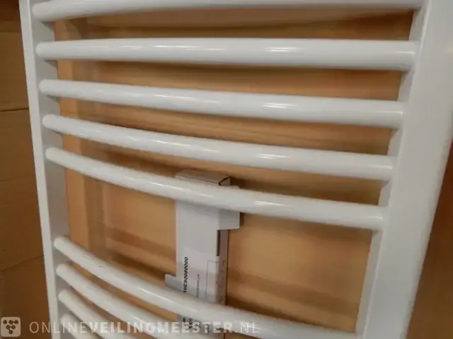 1 elektrische handdoekradiator rettig, bagana, wit - afbeelding 2 van  3