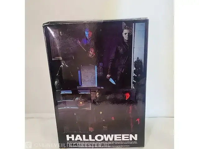 1 figurine - halloween michael myers met hakmes - afbeelding 2 van  12