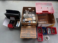 1 gereedschapswagen met inhoud plus schroeven e.d. - afbeelding 3 van  14