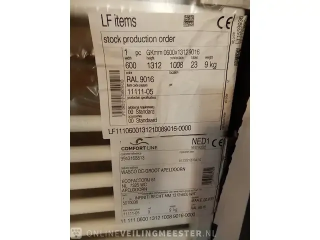1 handdoekradiator comfort line , wit - afbeelding 3 van  3