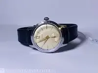 1 junghans horloge 'little bill' mechanisch 935 uurwerk - afbeelding 6 van  8