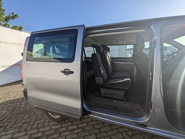 1 personenwagen, peugeot, expert traveller, 2019 - afbeelding 8 van  60