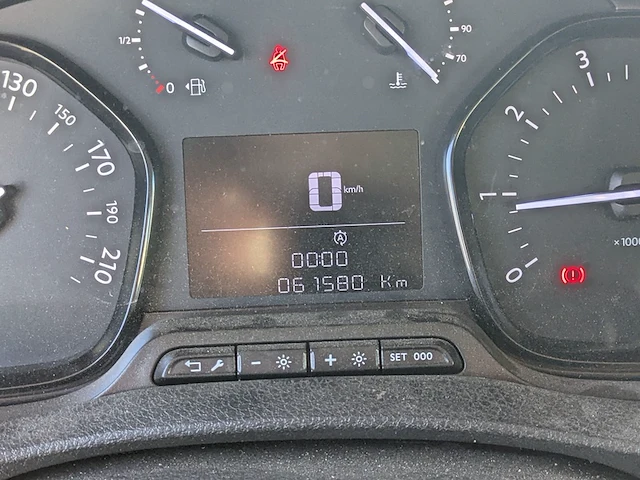 1 personenwagen, peugeot, expert traveller, 2019 - afbeelding 15 van  60