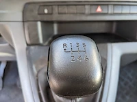 1 personenwagen, peugeot, expert traveller, 2019 - afbeelding 26 van  60