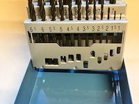 1 x borenset metaal rolgewalst in blauw metalen doosje professionele kwaliteit - afbeelding 7 van  9