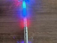 1 x toverstaf efteling met div kleuren licht.