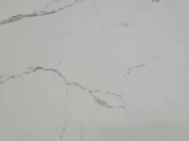 10 m2 pvc spc click tegel - 610 x 305 x 5,5 mm - afbeelding 1 van  3