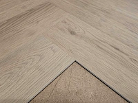 10 m2 pvc spc click visgraat - 600 x 150 x 5 mm - afbeelding 2 van  3