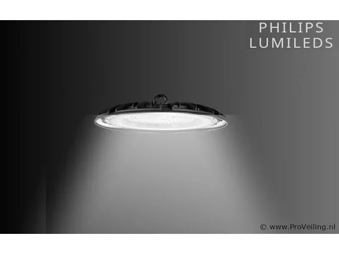 Veiling van diverse led panelen, breedstralers, inbouwspots en strips