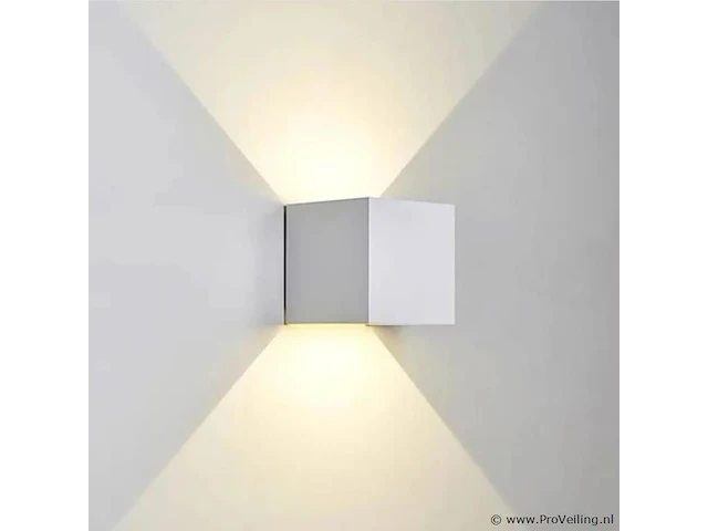 10 x led wandlamp - bidirectioneel - kubus (sw-2312-2) - 10w (wit) - afbeelding 1 van  4