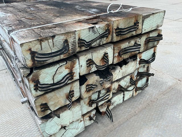 100 balken abachi hout 200x30x15 reclaimd wood - afbeelding 5 van  14