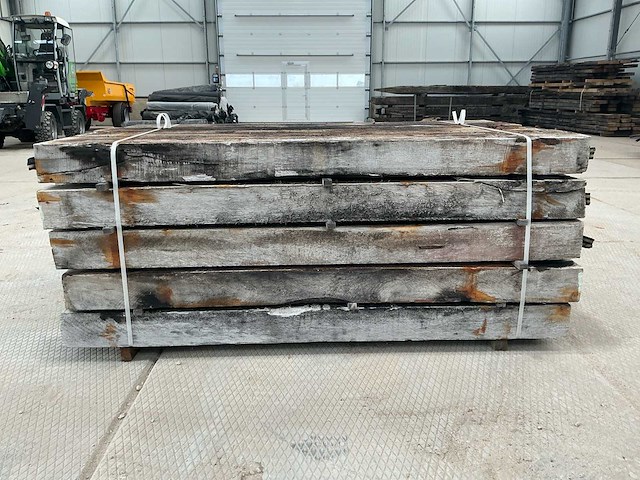 100 balken abachi hout 200x30x15 reclaimd wood - afbeelding 7 van  14