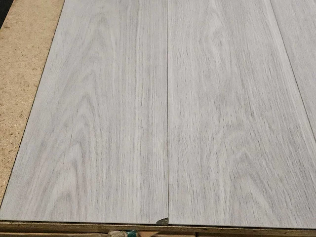 100 m2 laminaat plank - 1285 x 195 x 7 mm - afbeelding 2 van  3