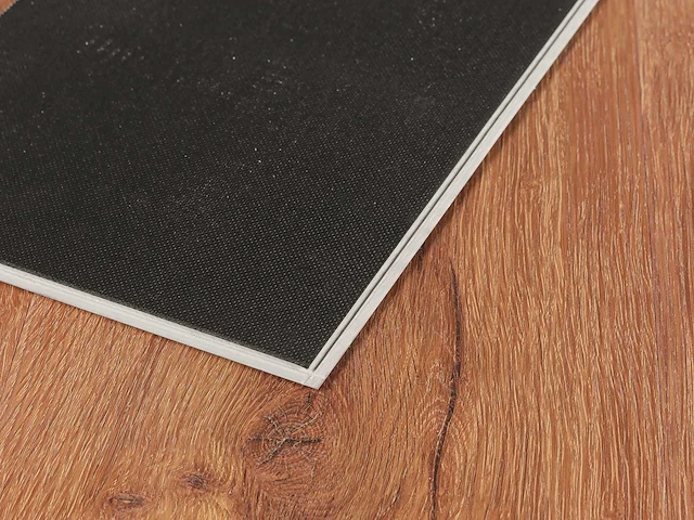 100 m2 pvc spc click plank met xps onderlaag - 1220 x 228 x 5 mm - afbeelding 4 van  4