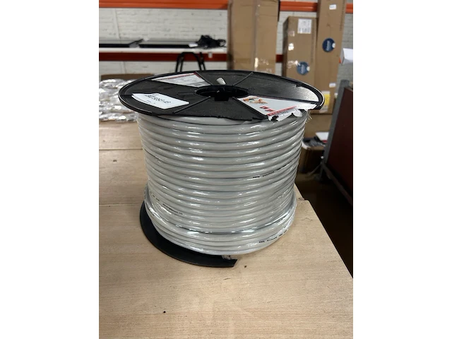 100 meter videokabel konig - afbeelding 1 van  4