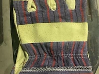 100 paar lederen werk handschoenen - afbeelding 2 van  2