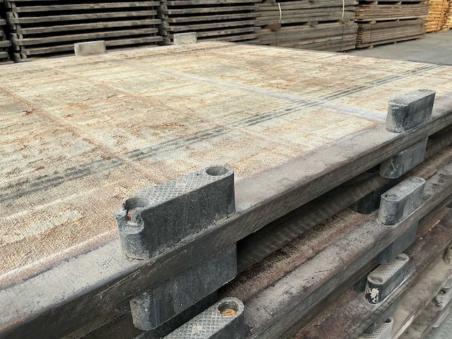 100 stuks steenschotten 145x145x4 cm ultra hard plywood - afbeelding 2 van  12