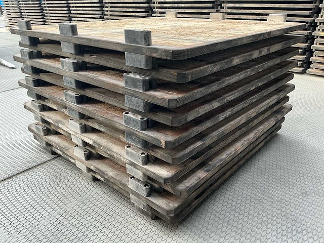 100 stuks steenschotten 145x145x4cm ultra hard plywood - afbeelding 6 van  12