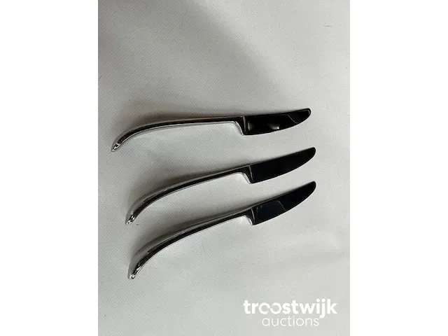 100 wmf onda tafelmessen 18/10 roestvrij staal 22cm - afbeelding 1 van  5