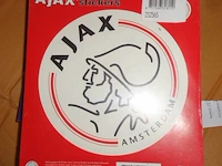 100x ajax stickers rond - afbeelding 1 van  3
