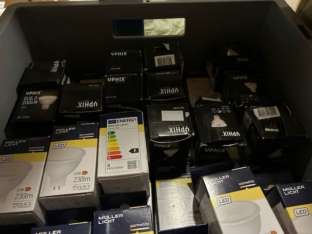 100x led lamp 2,5w gu53 müller licht, warm wit - afbeelding 4 van  5