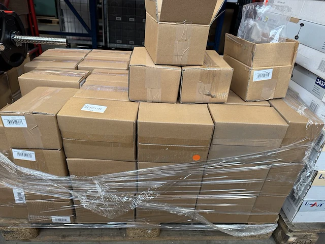 100x set van 4x desinfecterende handgel bentisan-d - afbeelding 1 van  4