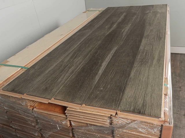 102 m2 parket eiken xl mutliplank - 1820 x 145 x 14 mm - afbeelding 3 van  4