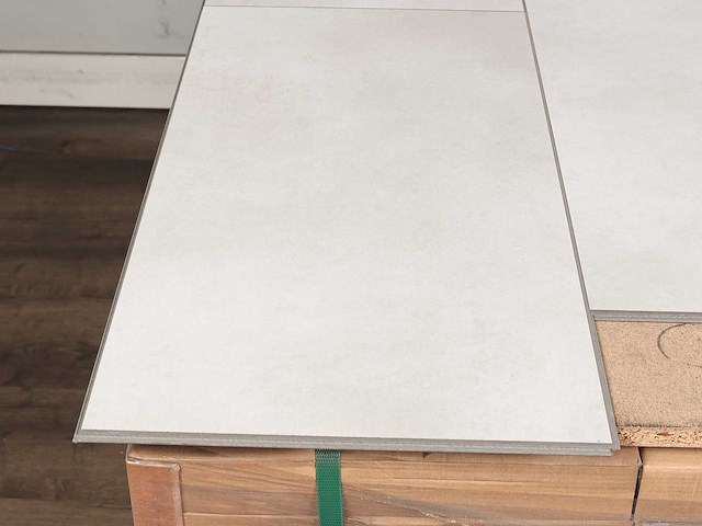 102 m2 pvc click tegel - 600 x 316 x 4,5 mm - afbeelding 2 van  4