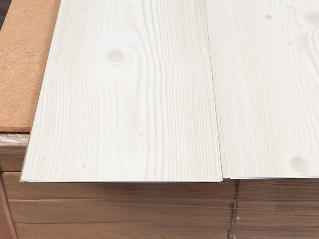 104 m2 pvc click plank - 1510 x 210 x 4,5 mm - afbeelding 2 van  4