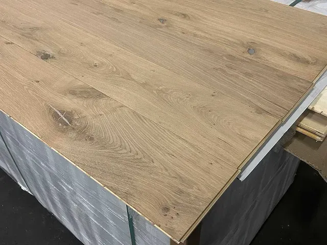 105 m2 multiplank xl eiken parket - 1885 x 180 x 14 mm - afbeelding 3 van  4
