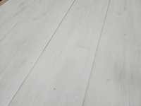 105 m2 pvc dryback plank - 1220 x 128 x 2,5 mm - afbeelding 1 van  2