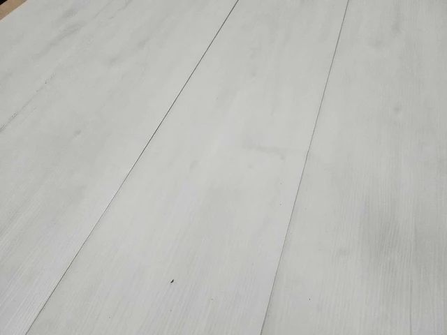 105 m2 pvc dryback plank - 1220 x 128 x 2,5 mm - afbeelding 1 van  3