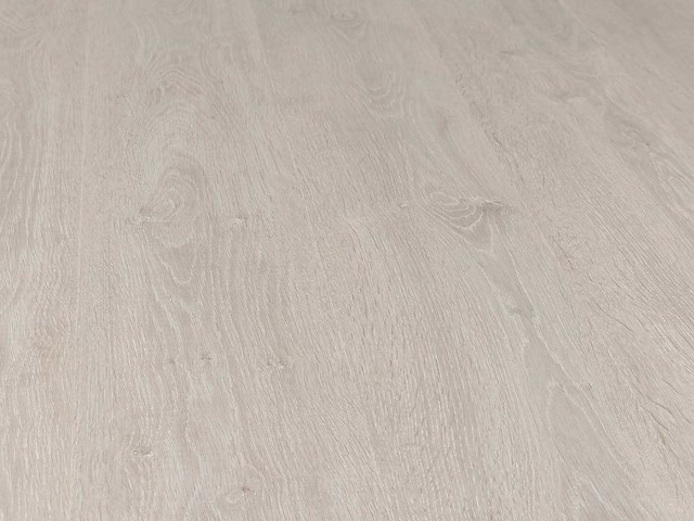 108 m2 laminaat plank - 1285 x 192 x 8 mm - afbeelding 1 van  4