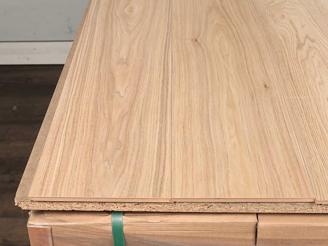 109 m2 laminaat plank - 1383 x 193 x 8,5 mm - afbeelding 2 van  4