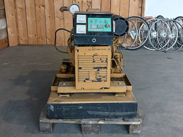 10kva diesel aggregaat - afbeelding 8 van  18