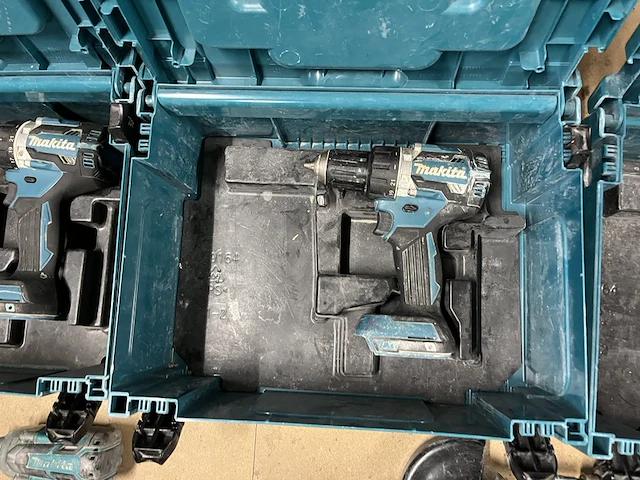 10x bouwgereedschap/boormachines, 6x m-box makita - afbeelding 6 van  10