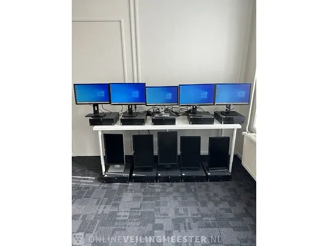 10x computer lenovo, thinkcentre m79 incl. monitoren , zwart - afbeelding 2 van  9