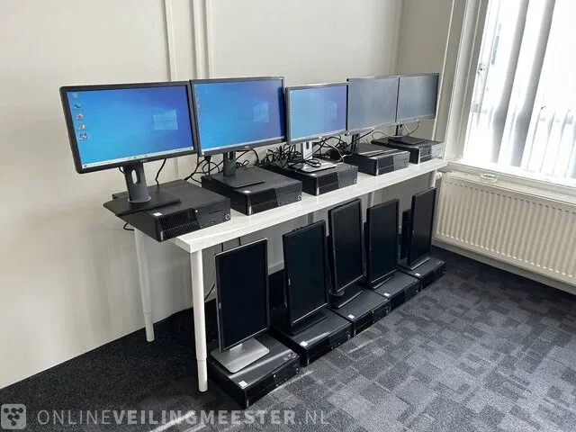 10x computer lenovo, thinkcentre m79 incl. monitoren , zwart - afbeelding 3 van  9