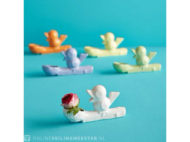 10x design vaasje jasmin djerzic, flower thief - afbeelding 2 van  5
